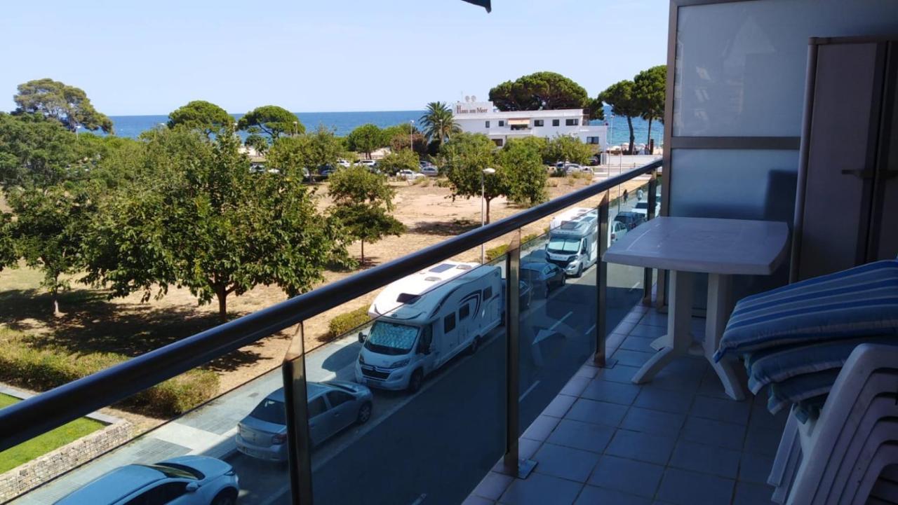 Apartamento Playa Cambrils Edificio Torresol Екстериор снимка