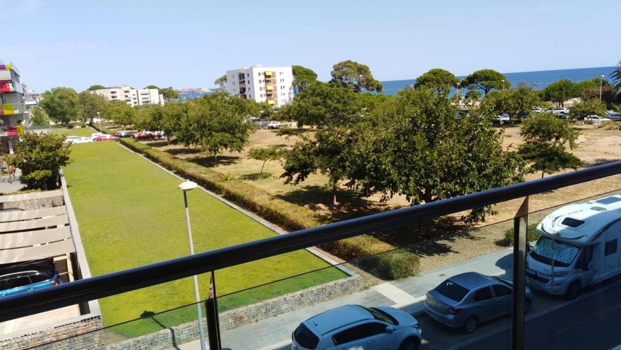 Apartamento Playa Cambrils Edificio Torresol Екстериор снимка